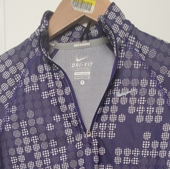 Nike girls shirt size S - Picture 2 of 4